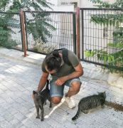 Kedüklerin Babası /  3